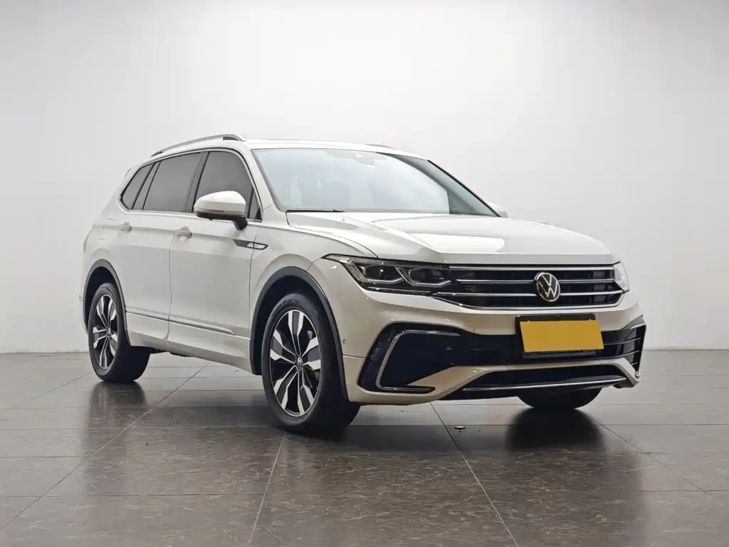 Volkswagen Tiguan L 2023