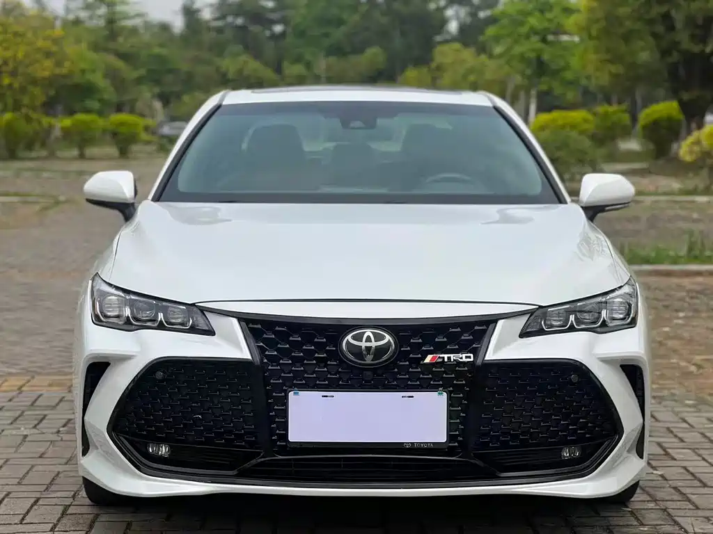 Toyota Avalon 2022 — фото 2