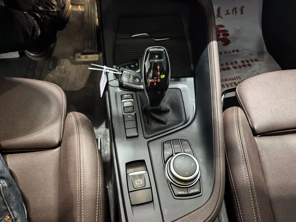 BMW X1 2022 — фото 11
