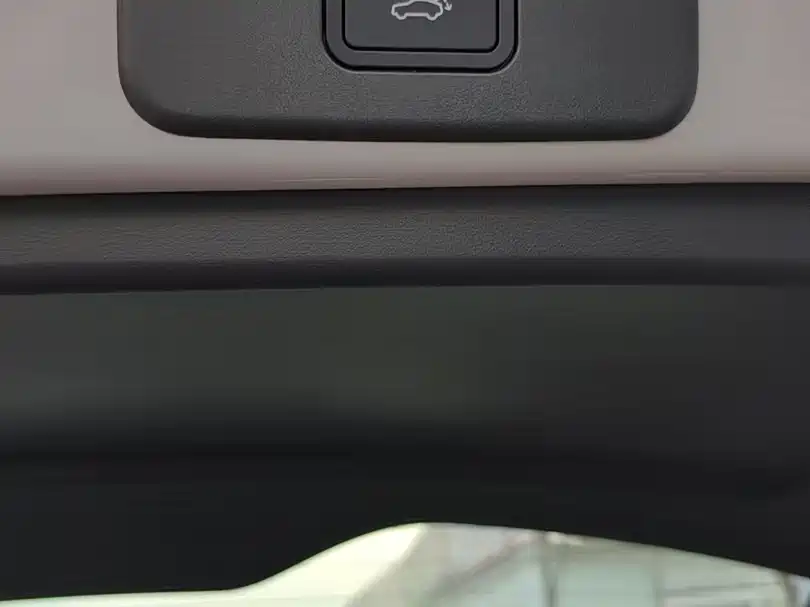 Geely Galaxy Starwish 2026 — фото 10
