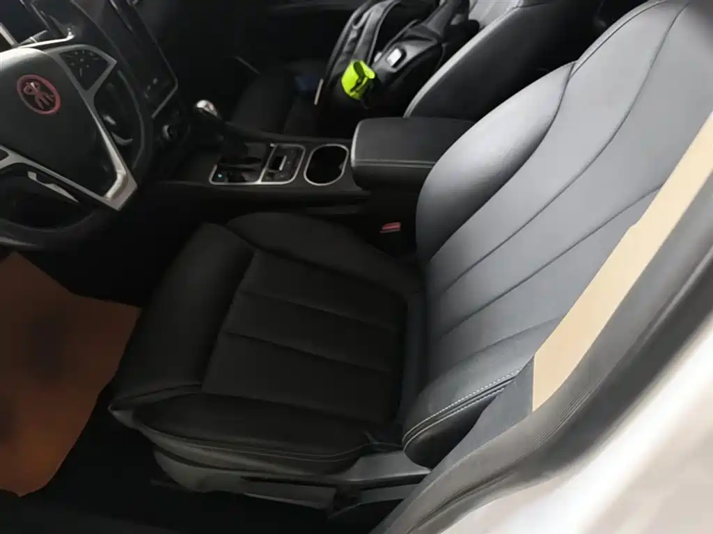 BYD MAX 2018 — фото 15