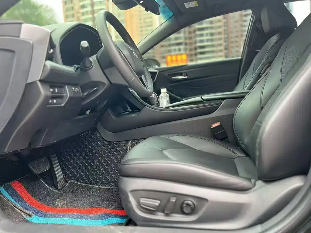 Toyota Avalon 2021