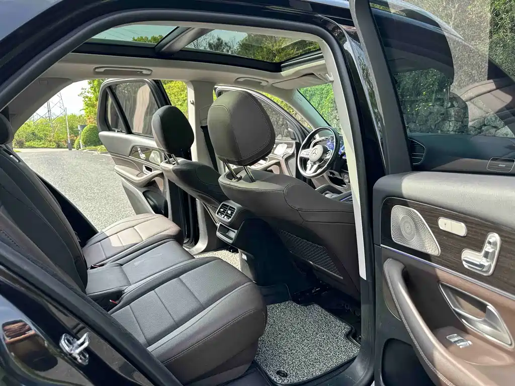 Mercedes-Benz GLE 2023 — фото 10