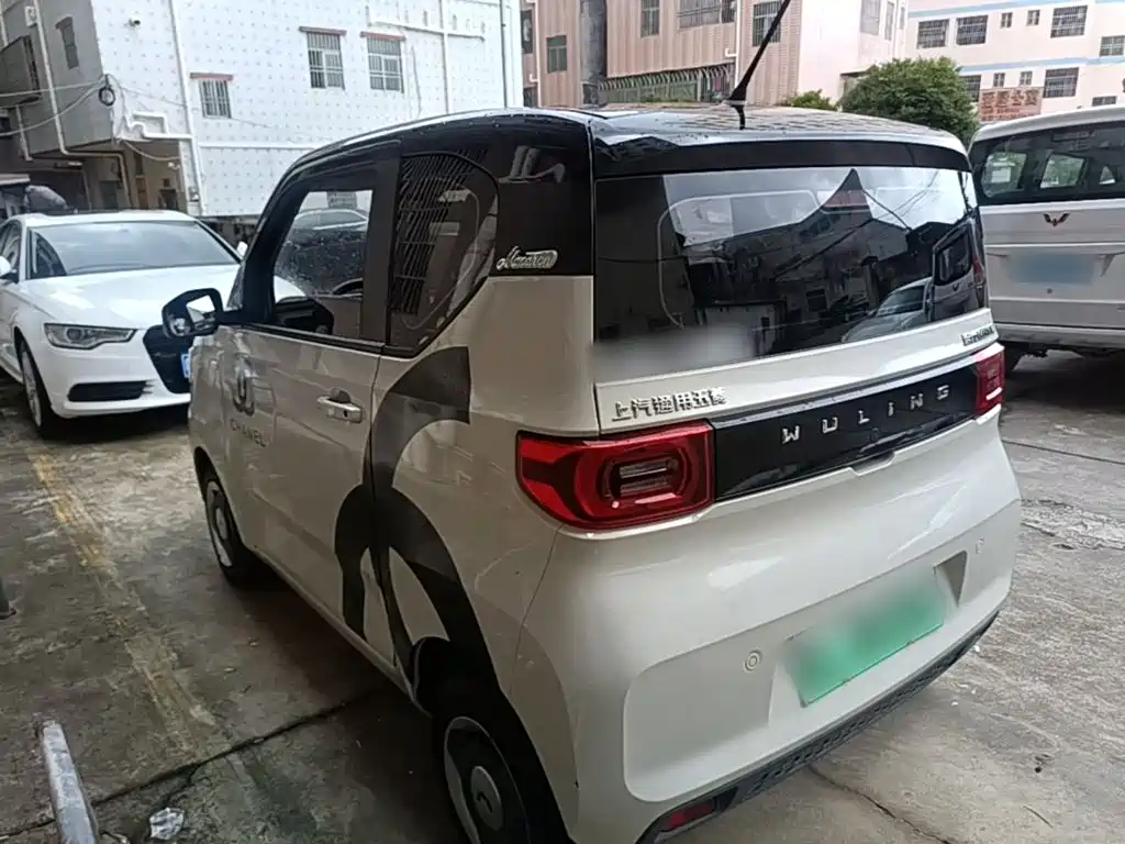 Wuling MINIEV 2023
