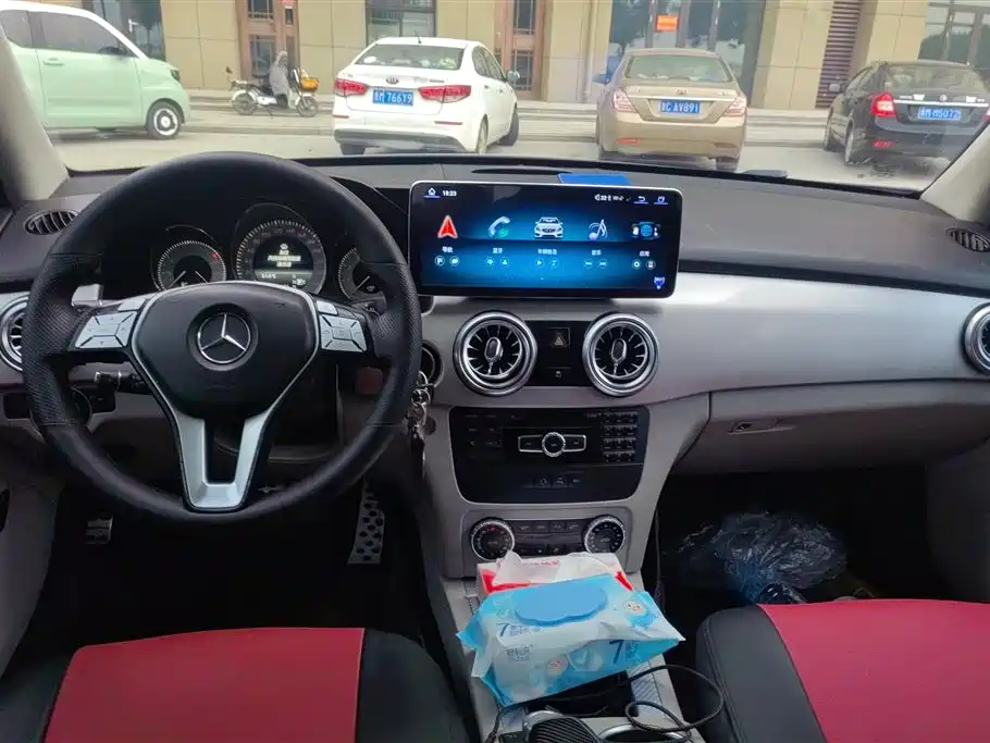 Mercedes-Benz GLK-Class 2014 — фото 11