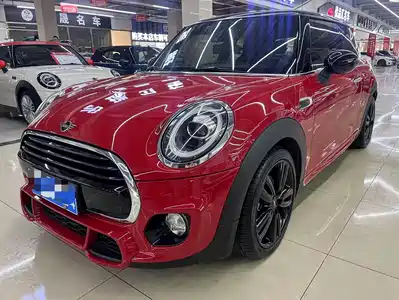 MINI MINI 2018