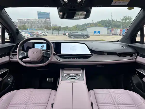 Hongqi Tiangong 08 2025