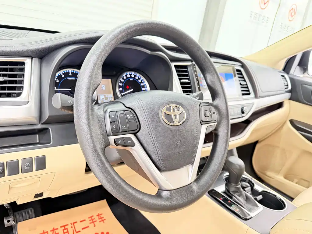 Toyota Highlander 2019 — фото 4