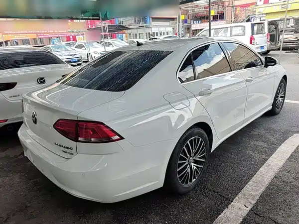 Volkswagen Lamando 2017