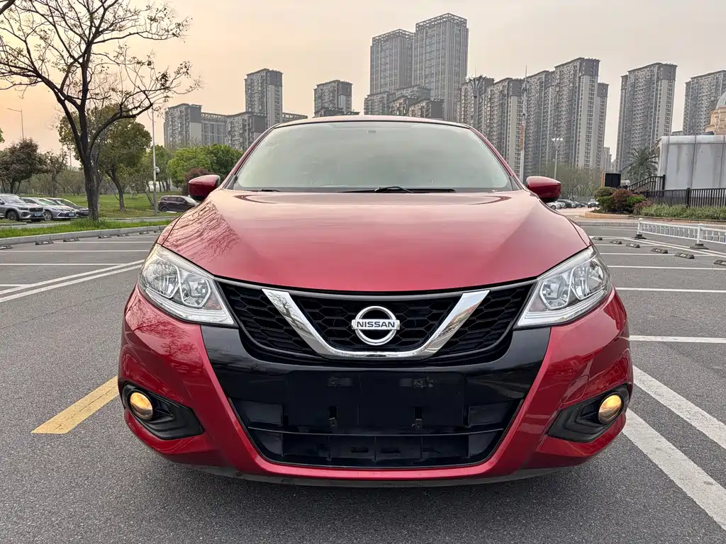 Nissan Tiida 2018 — фото 2