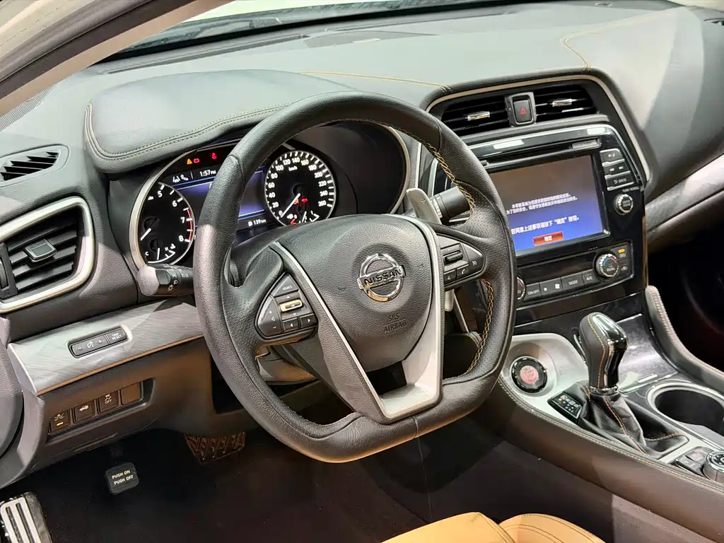 Nissan Cima 2017 — фото 10
