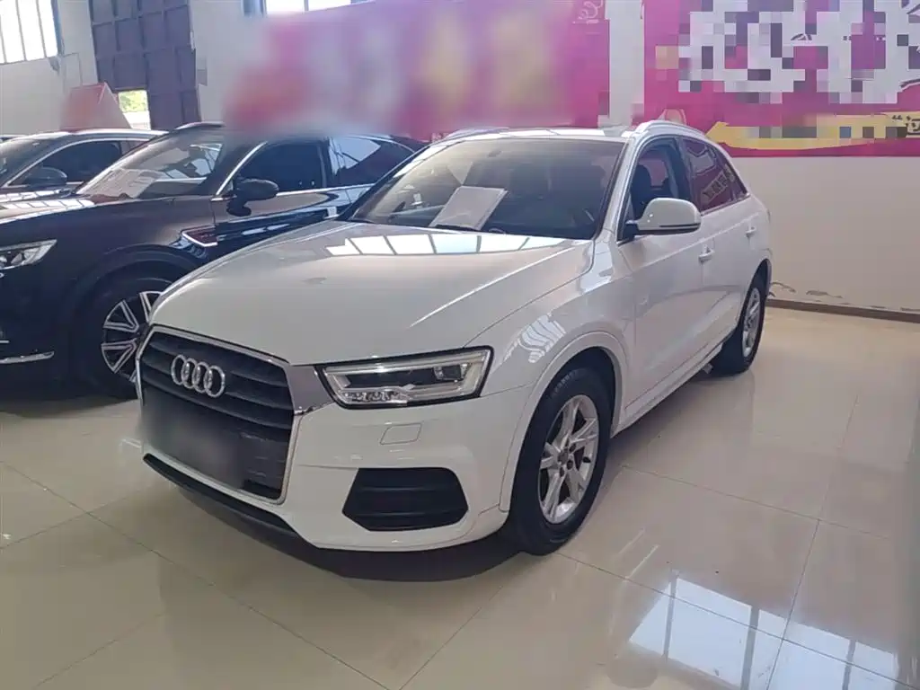Audi Q3 2018 — фото 1