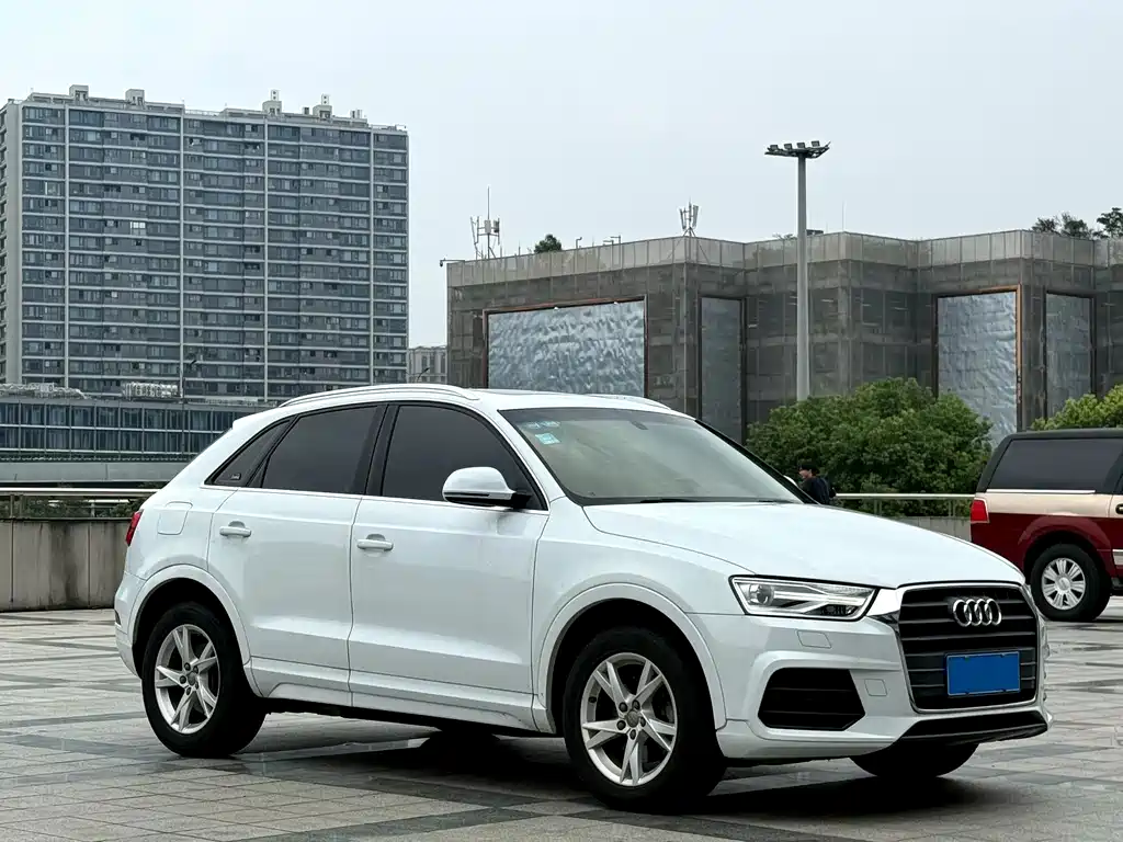 Audi Q3 2017 — фото 3