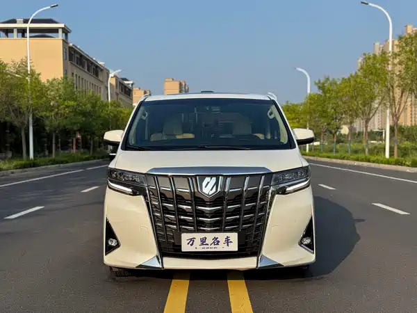 Toyota Alphard 2018