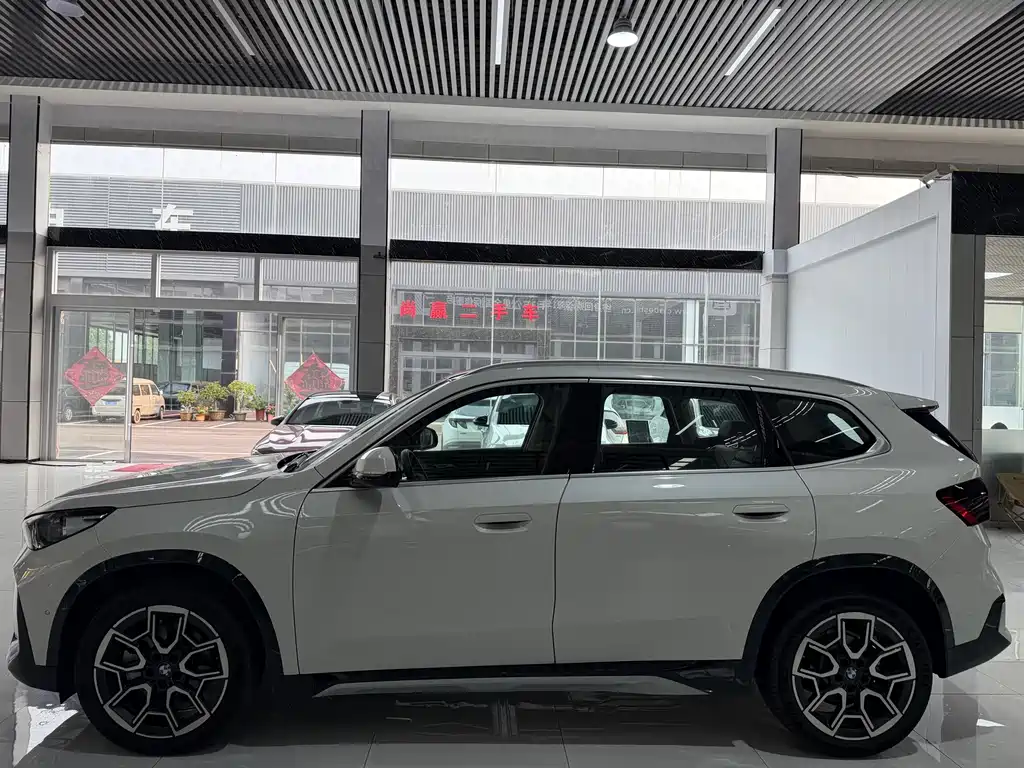BMW X1 2025