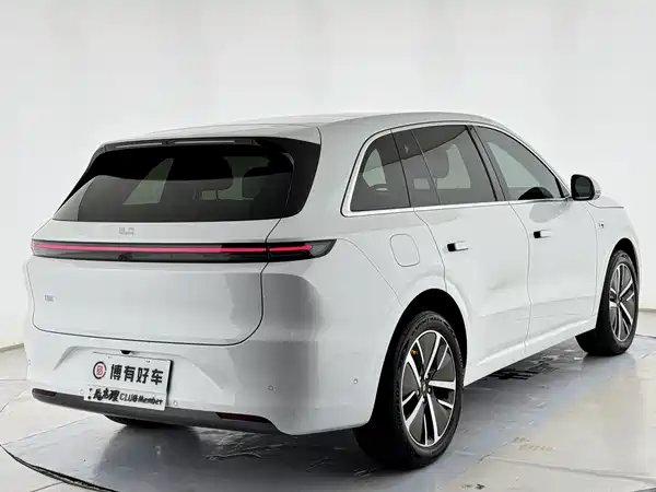 Li Auto L6 2024