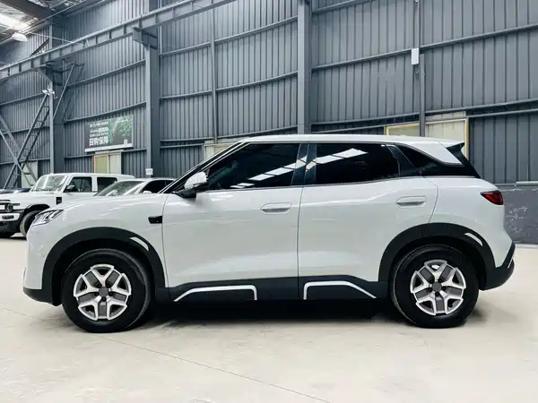 BYD Yuan UP 2025