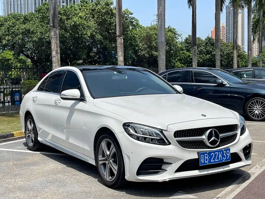 Mercedes-Benz C-Class 2020 — фото 3