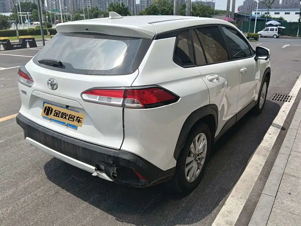 Toyota Corolla Cross 2023