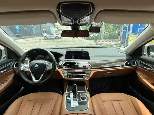 BMW 7 Series 2016