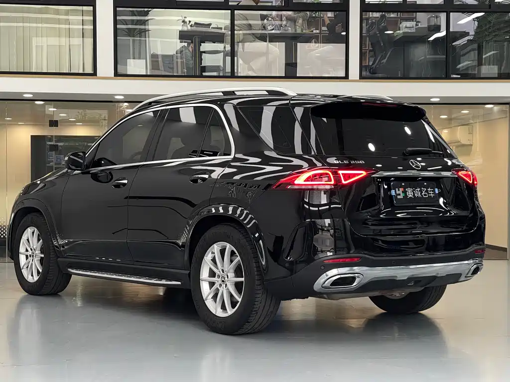 Mercedes-Benz GLE 2020
