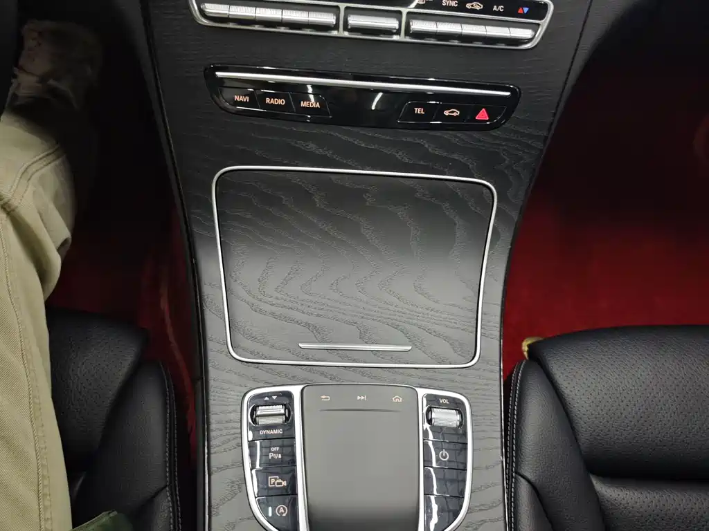 Mercedes-Benz C-Class 2019 — фото 16