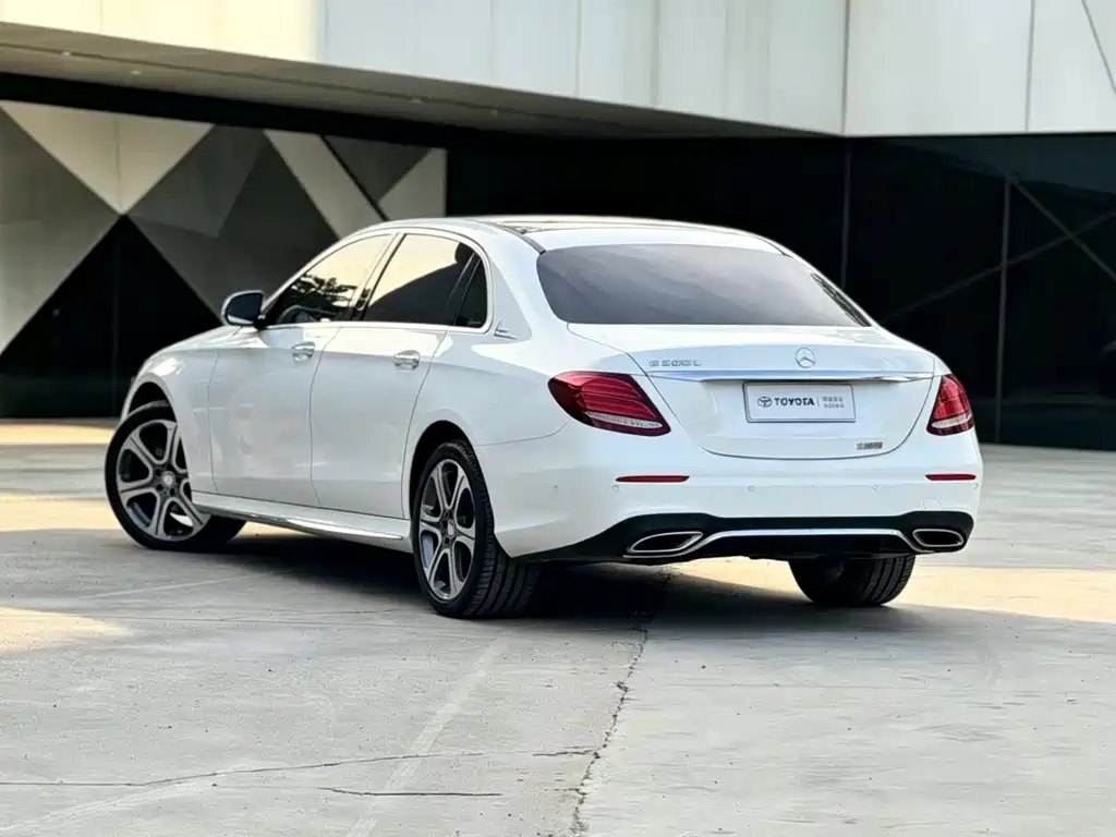 Mercedes-Benz E-Class 2017