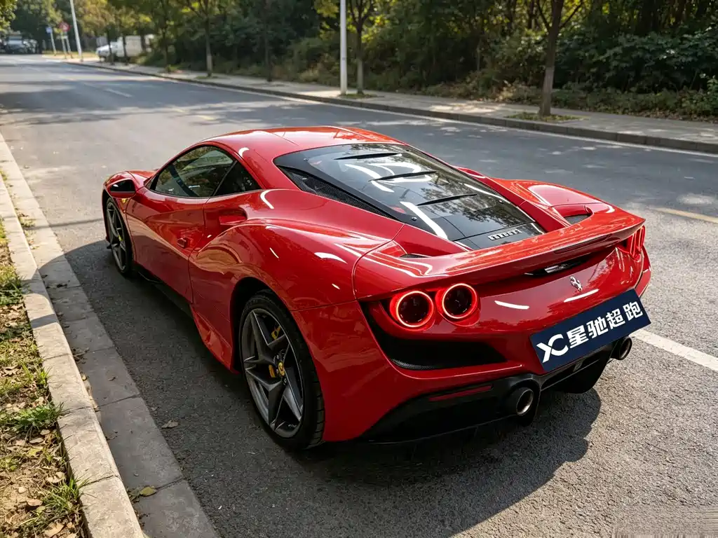 Ferrari F8 2021 — фото 3