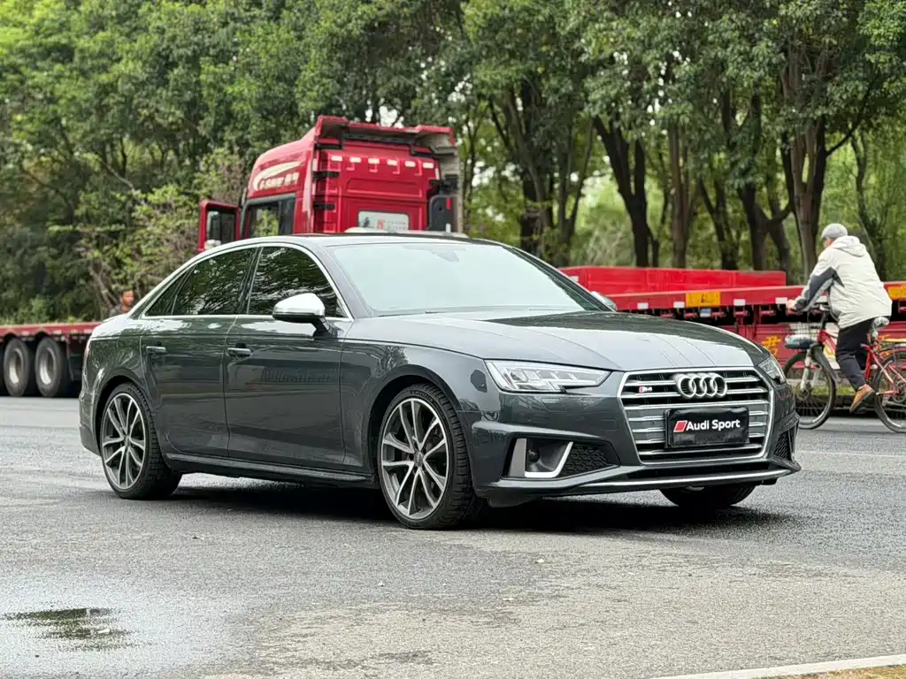 Audi S4 2019 — фото 3