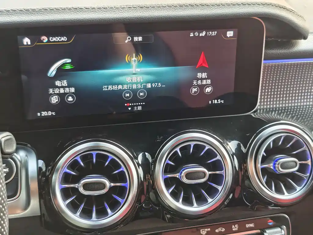 Mercedes-Benz GLB AMG 2021 — фото 28