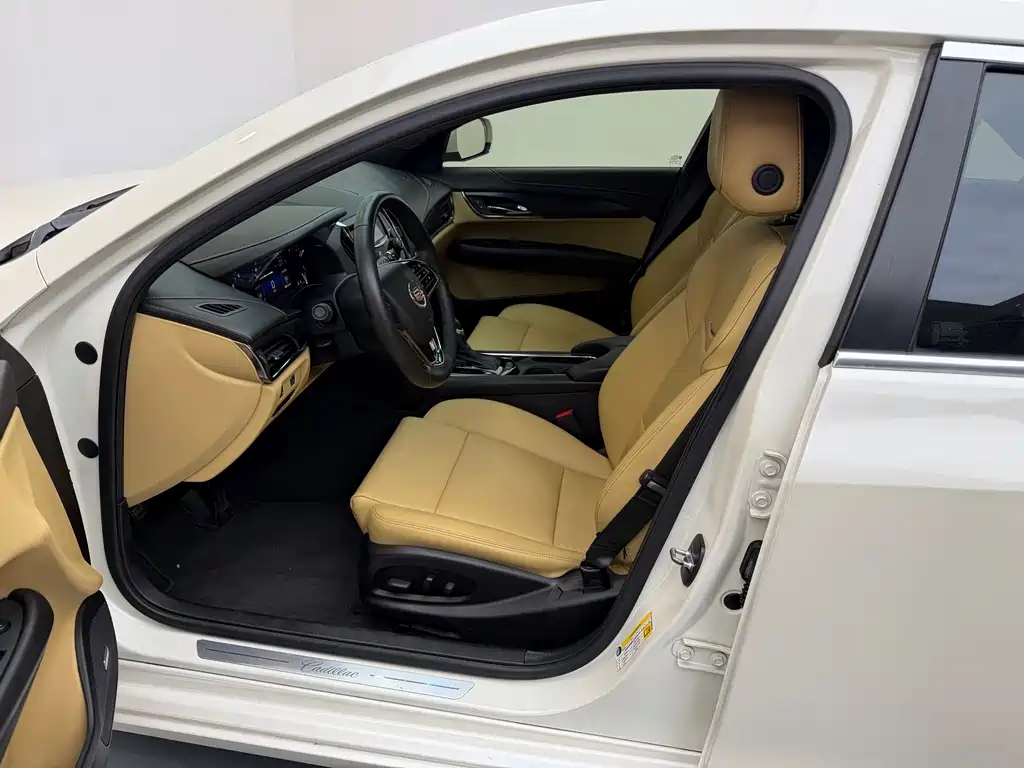 Cadillac ATS 2015 — фото 9
