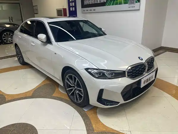 BMW 3 Series 2024