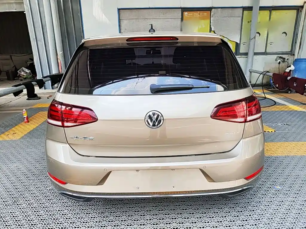 Volkswagen Golf 2020