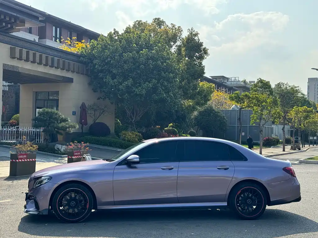 Mercedes-Benz E-Class 2019 — фото 14