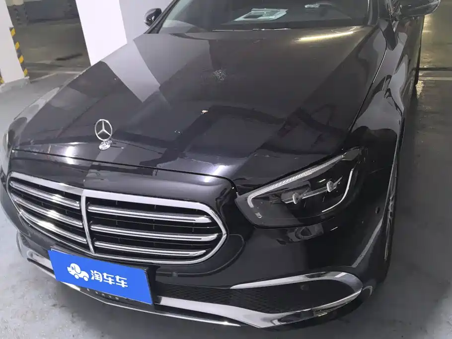 Mercedes-Benz E-Class 2023