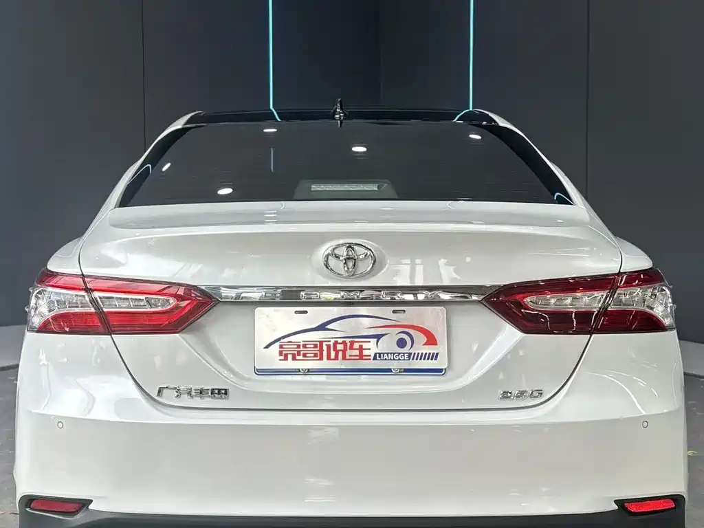 Toyota Camry 2022