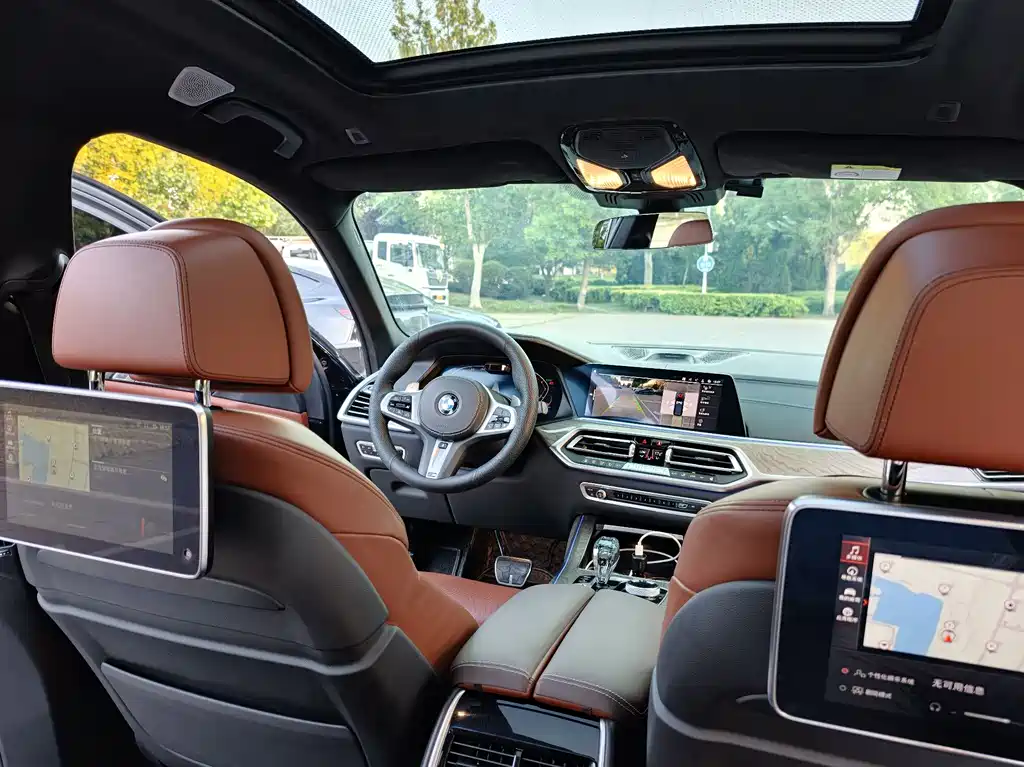 BMW X7 2020 — фото 15