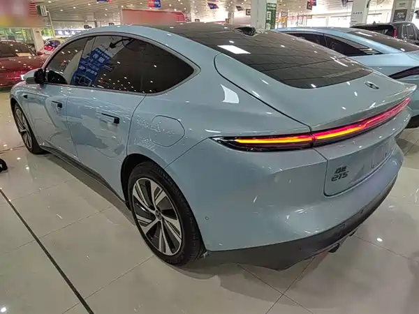 NIO ET5 2022