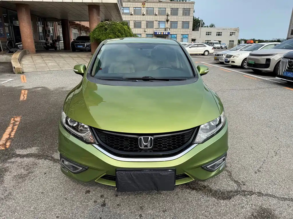 Honda Jade 2013