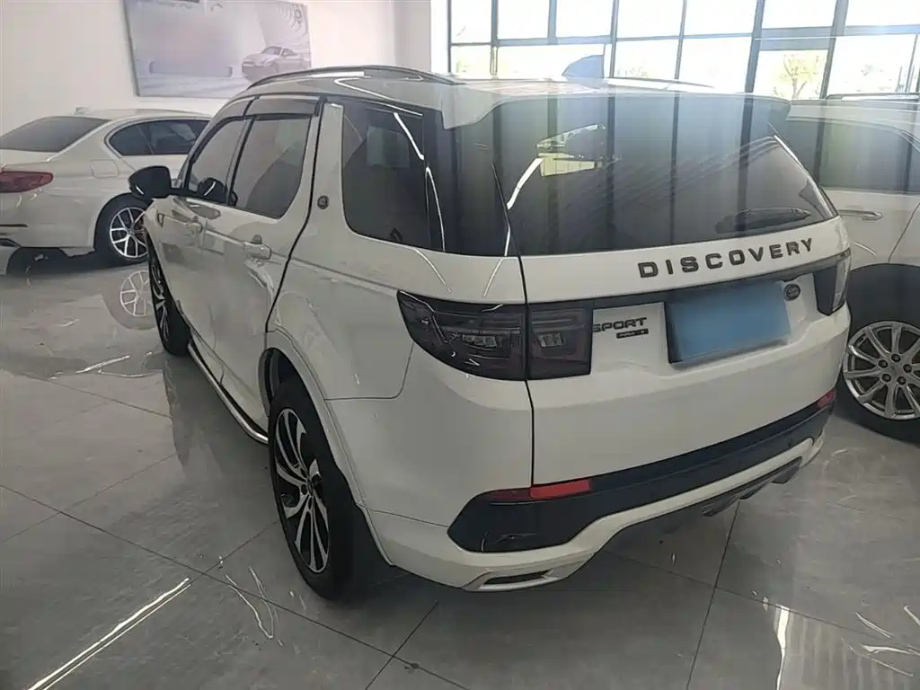 Land Rover Discovery Sport 2021 — фото 5
