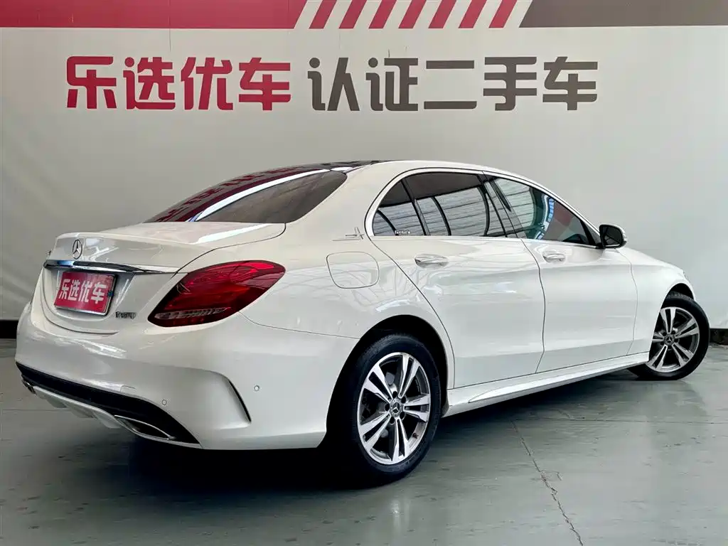 Mercedes-Benz C-Class 2018