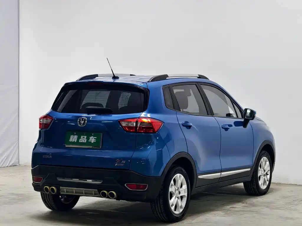 Changan CS15 2017 — фото 4
