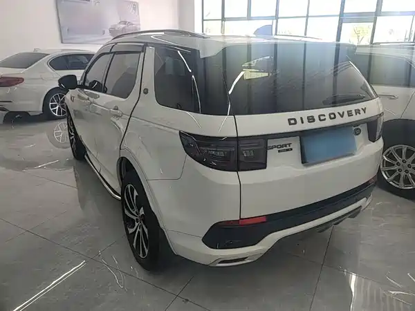 Land Rover Discovery Sport 2020