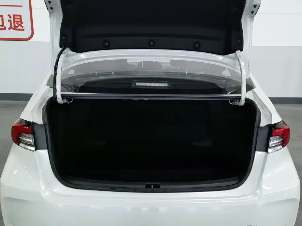 Toyota Corolla 2021 — фото 16