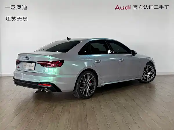Audi S4 2023