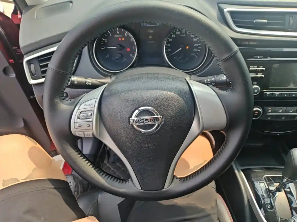 Nissan Qashqai 2017 — фото 11