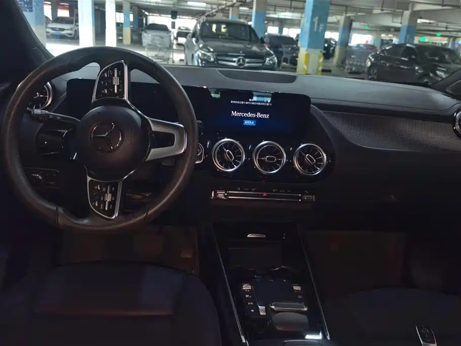 Mercedes-Benz GLA 2021 — фото 12