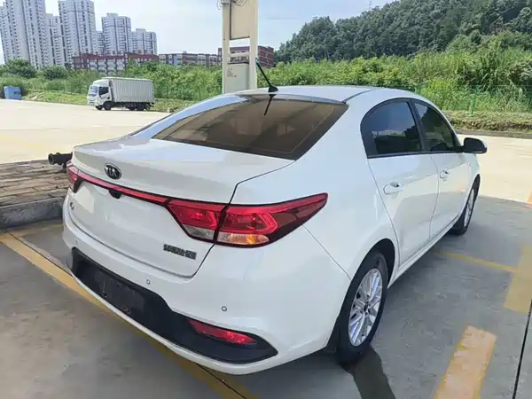 Kia K2 2018