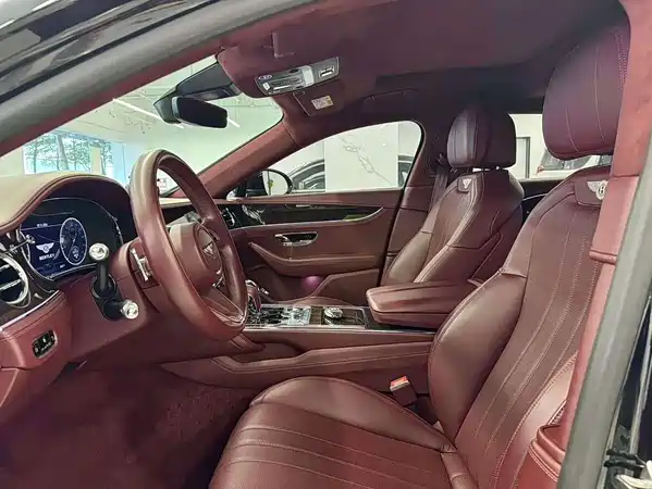 Bentley Flying Spur 2022