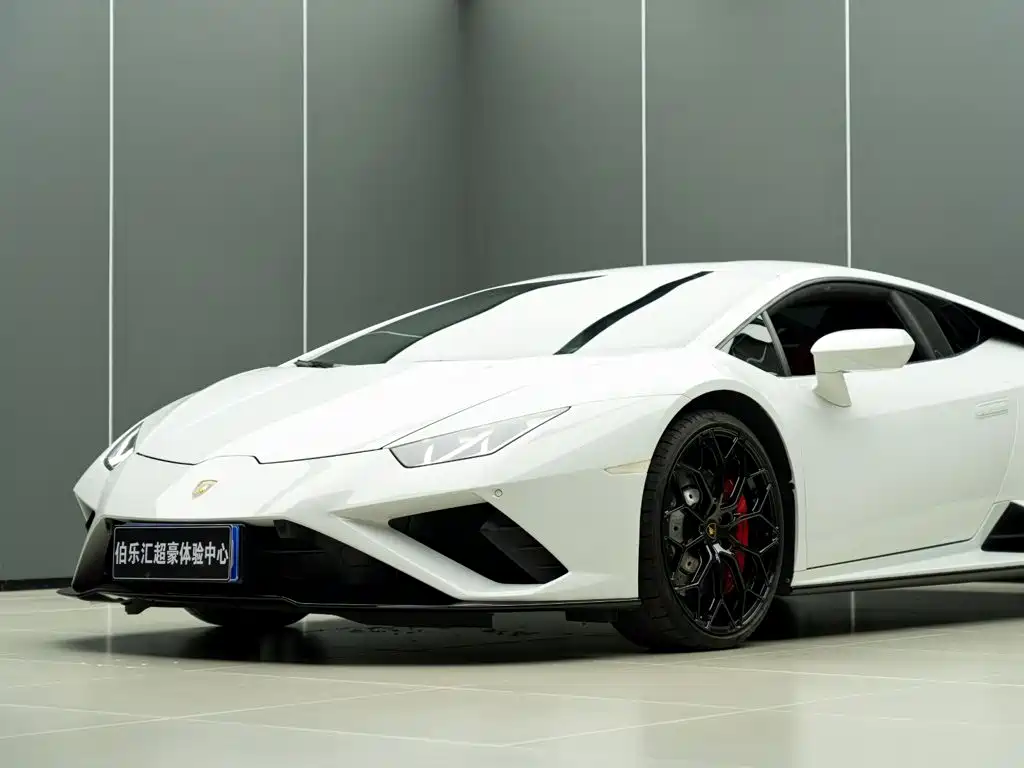 Lamborghini Huracan 2022 — фото 4